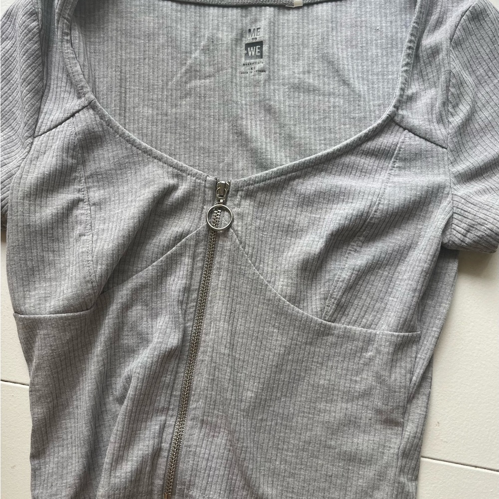PacSun Gray Ribbed Short Sleeve Bodysuit